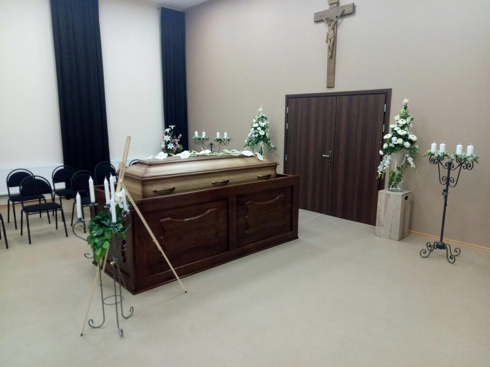 Похоронный дом - Крематорий. Зал для прощаний в Валмиере